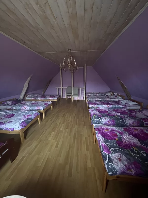 Trešais stāvs 11 gultas vietas